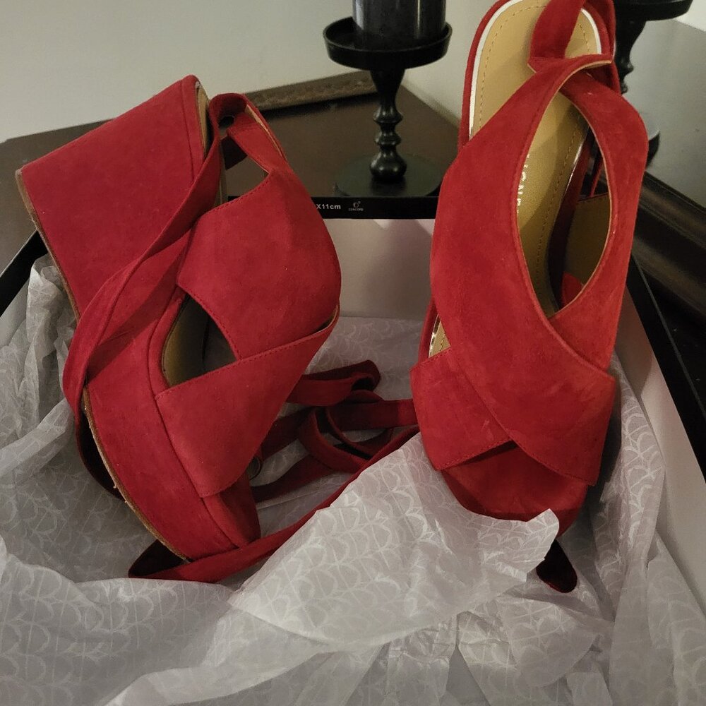 Etienne Aigner wedge heels